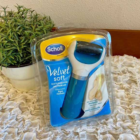 Battery Powered Foot File Smoother Callus Remover Automatic Pedicure Tool New - Picture 2 of 6